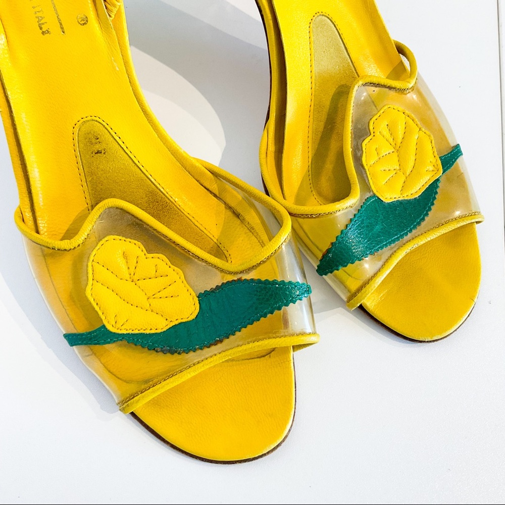 VINTAGE Yellow Limone Italian Leather Retro Slingback Heels